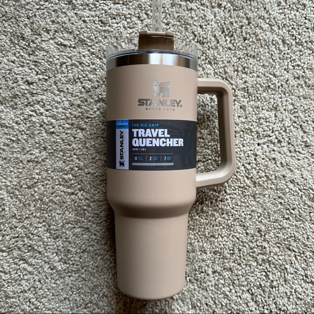 Stanley Adventure Quencher Cup 40 oz in Driftwood
